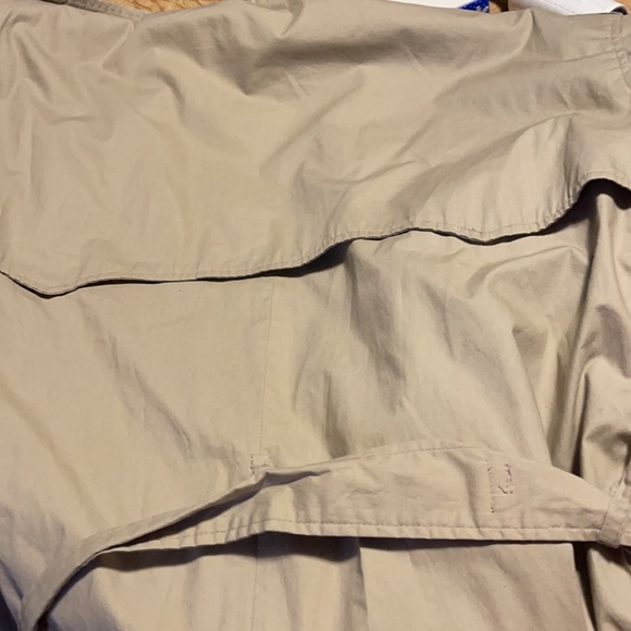 Used rain coat size L - Picture 7 of 16